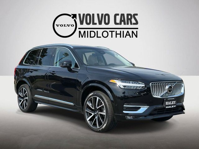 2023 Volvo XC90 Plus