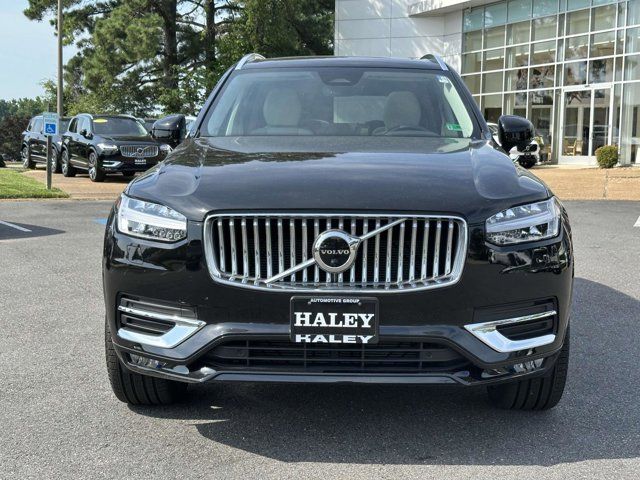 2023 Volvo XC90 Plus