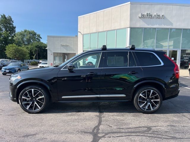 2023 Volvo XC90 Plus