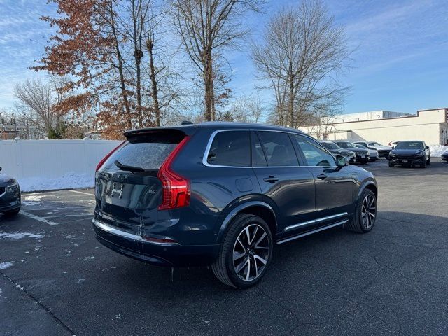 2023 Volvo XC90 Plus