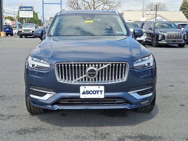 2023 Volvo XC90 Plus