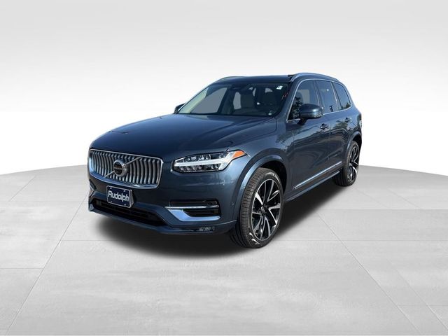 2023 Volvo XC90 Plus