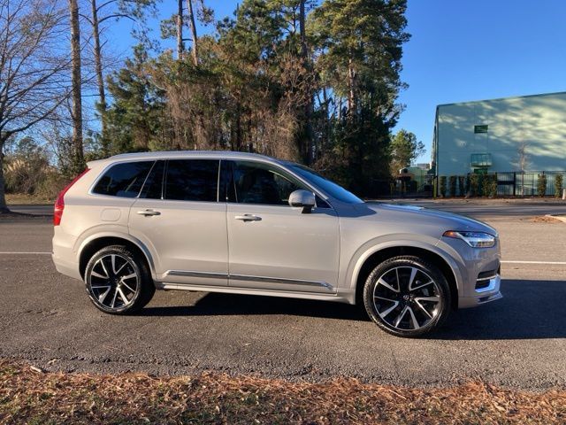 2023 Volvo XC90 Plus