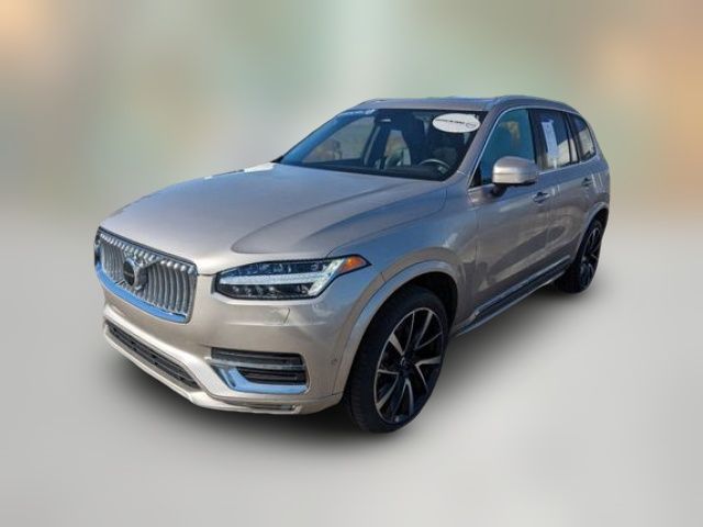 2023 Volvo XC90 Plus