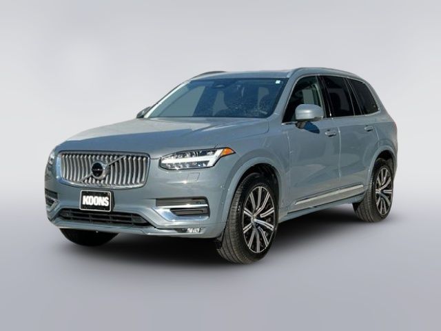 2023 Volvo XC90 Plus