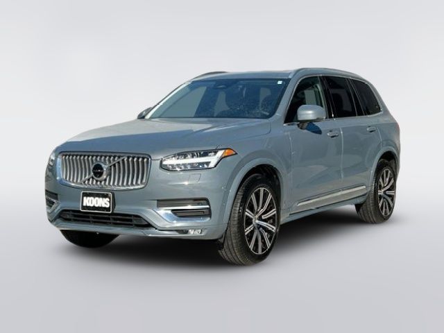 2023 Volvo XC90 Plus