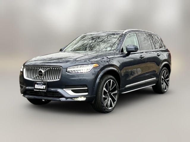 2023 Volvo XC90 Plus