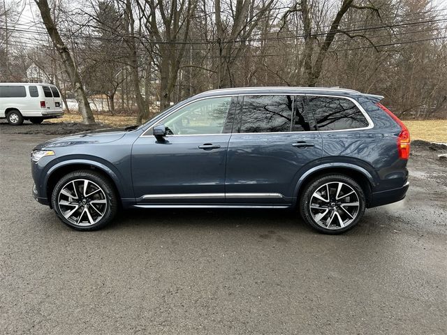 2023 Volvo XC90 Plus