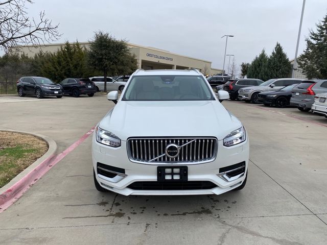 2023 Volvo XC90 Plus