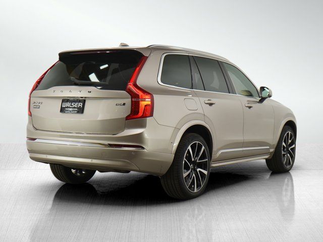 2023 Volvo XC90 Plus