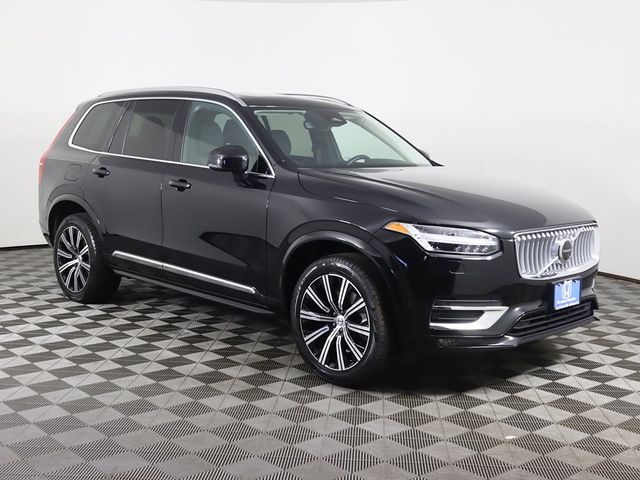 2023 Volvo XC90 Plus