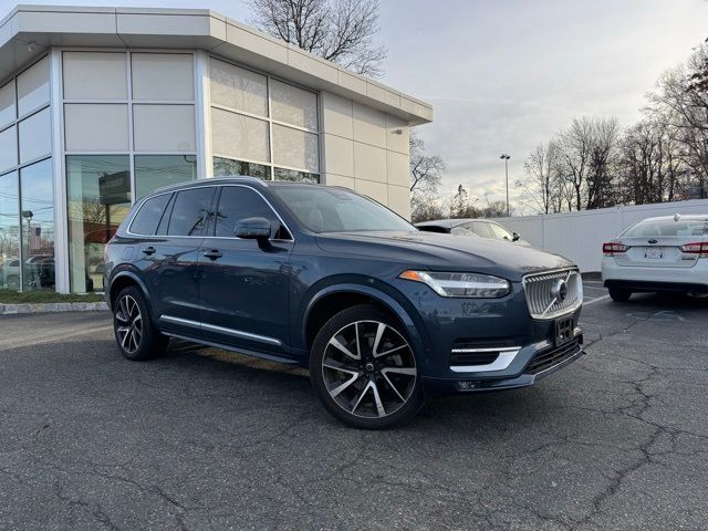 2023 Volvo XC90 Plus