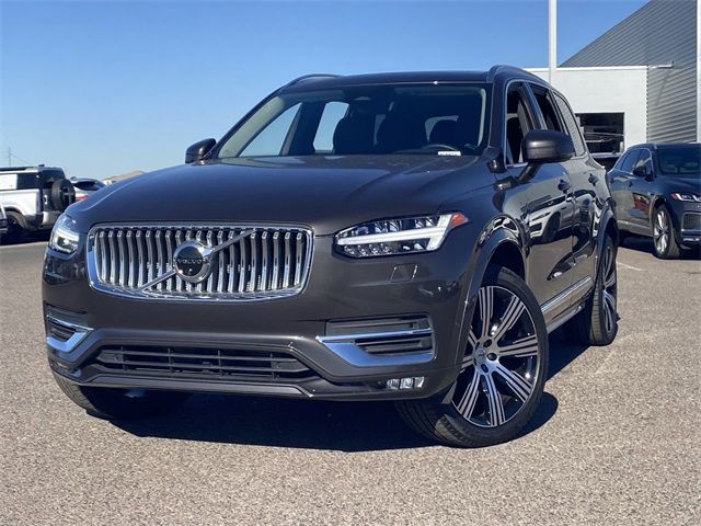 2023 Volvo XC90 Plus