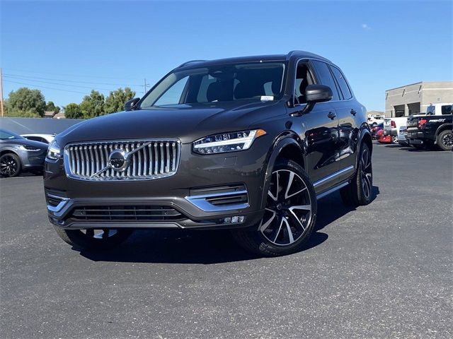 2023 Volvo XC90 Plus