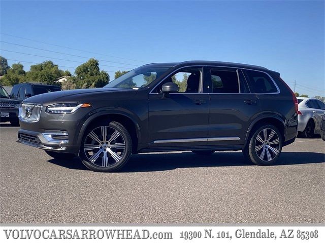 2023 Volvo XC90 Plus