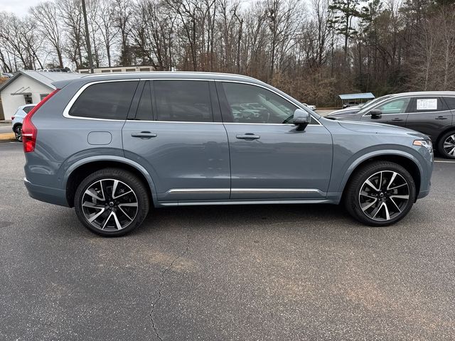 2023 Volvo XC90 Plus