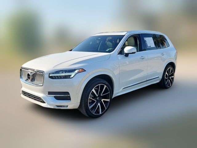 2023 Volvo XC90 Plus