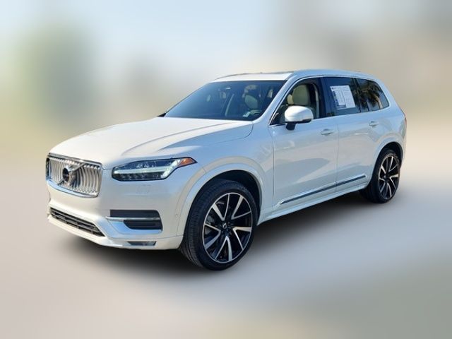 2023 Volvo XC90 Plus