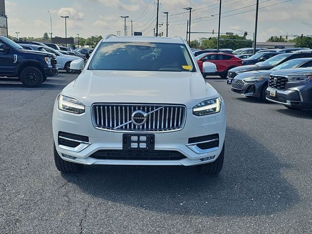 2023 Volvo XC90 Plus