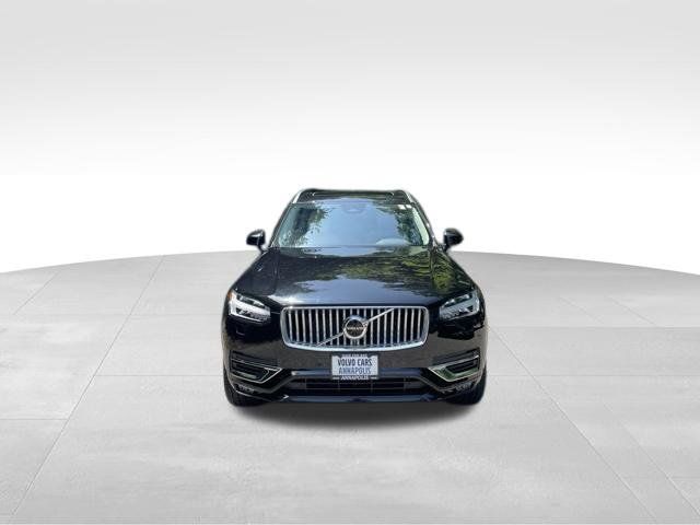2023 Volvo XC90 Plus