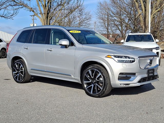 2023 Volvo XC90 Plus