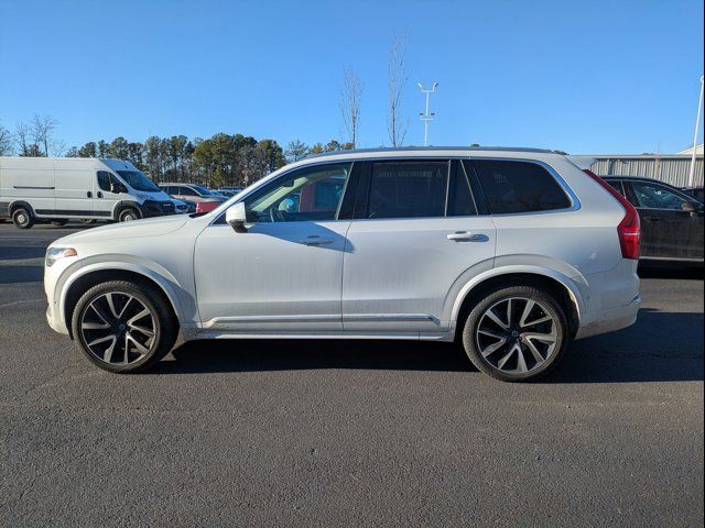 2023 Volvo XC90 Plus