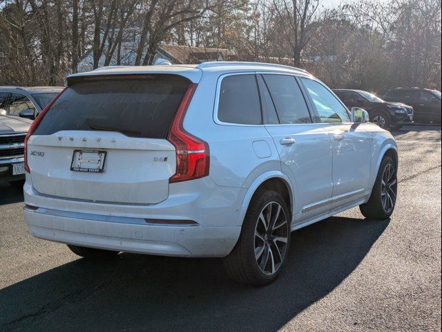 2023 Volvo XC90 Plus