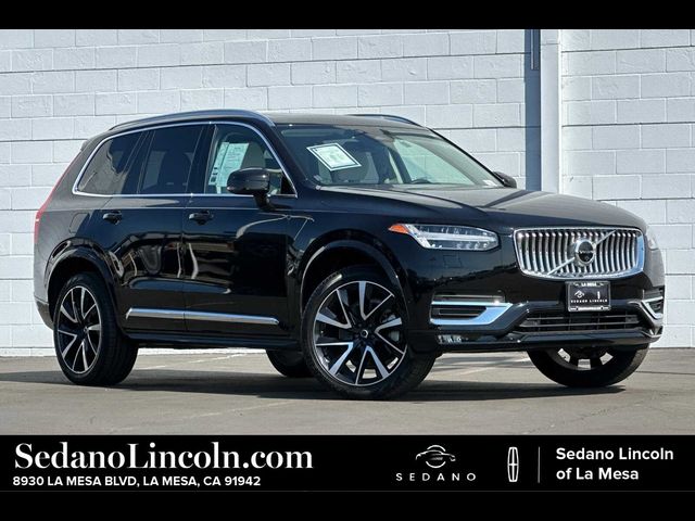 2023 Volvo XC90 Plus