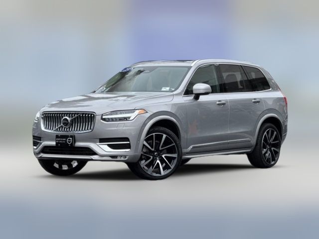 2023 Volvo XC90 Plus