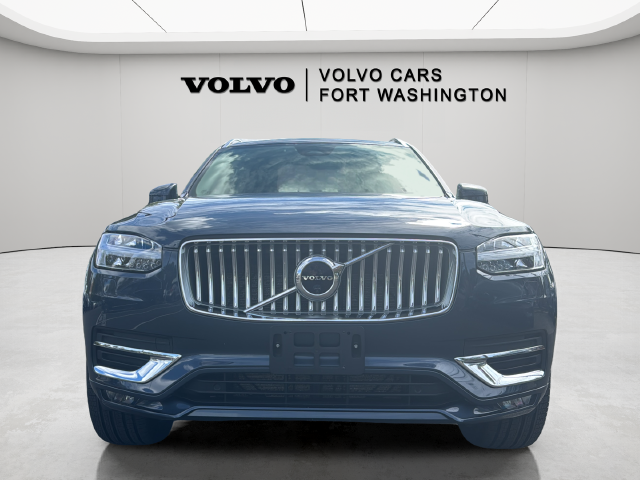 2023 Volvo XC90 Plus
