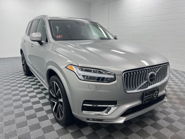 2023 Volvo XC90 Plus