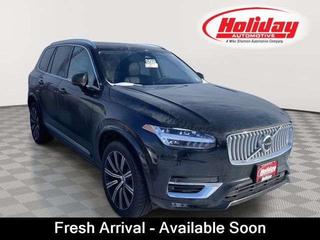 2023 Volvo XC90 Plus