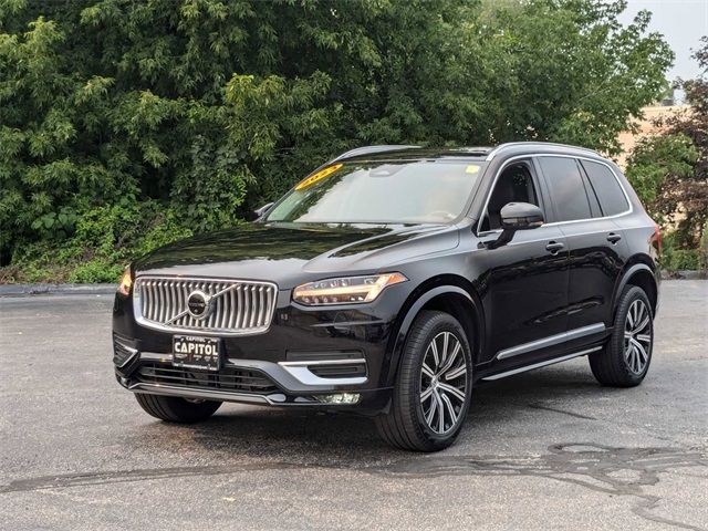 2023 Volvo XC90 Plus