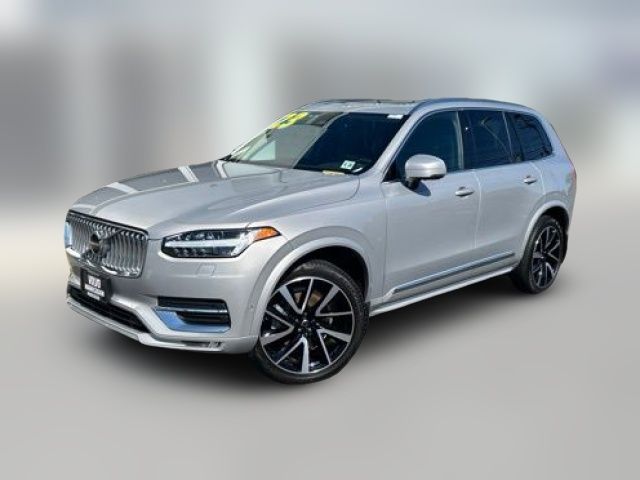 2023 Volvo XC90 Plus