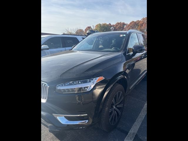 2023 Volvo XC90 Plus