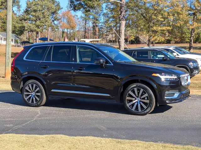 2023 Volvo XC90 Plus