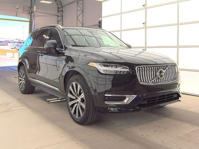 2023 Volvo XC90 Plus