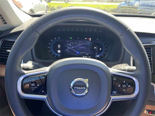 2023 Volvo XC90 Plus