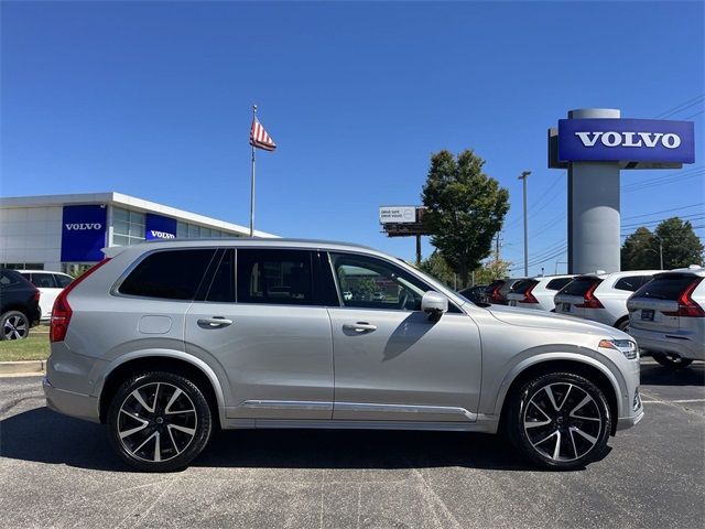 2023 Volvo XC90 Plus