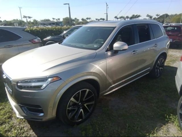 2023 Volvo XC90 Plus