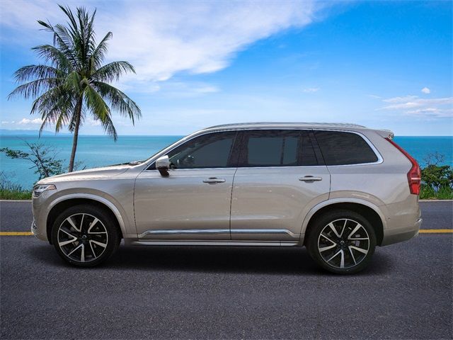 2023 Volvo XC90 Plus