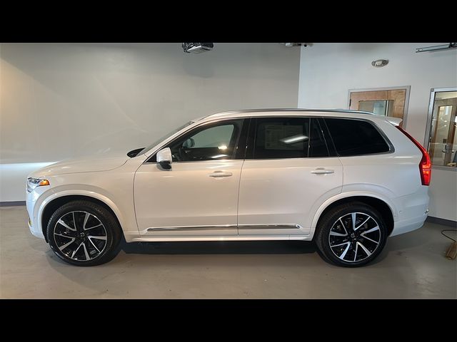 2023 Volvo XC90 Plus