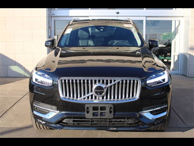 2023 Volvo XC90 Plus