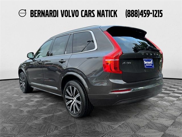 2023 Volvo XC90 Plus