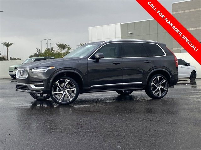 2023 Volvo XC90 Plus