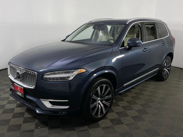 2023 Volvo XC90 Plus