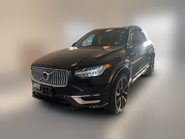 2023 Volvo XC90 Plus