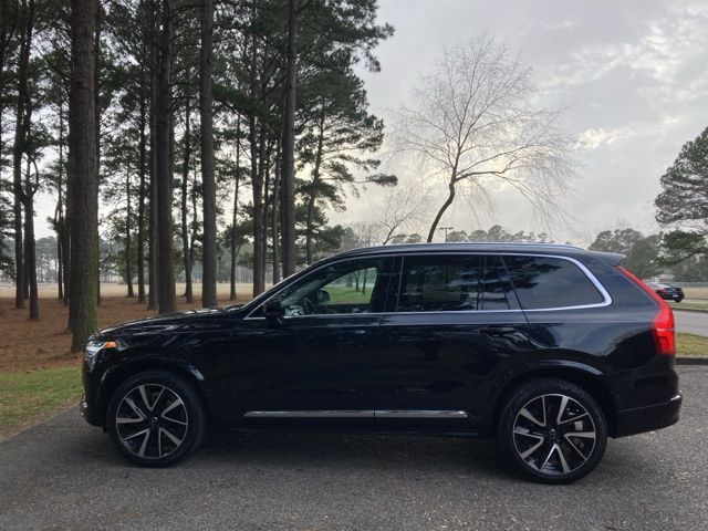 2023 Volvo XC90 Plus