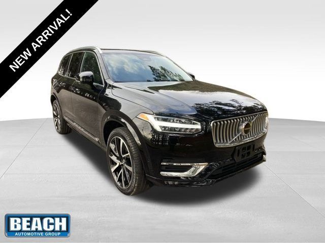 2023 Volvo XC90 Plus