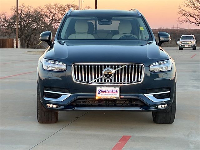 2023 Volvo XC90 Plus